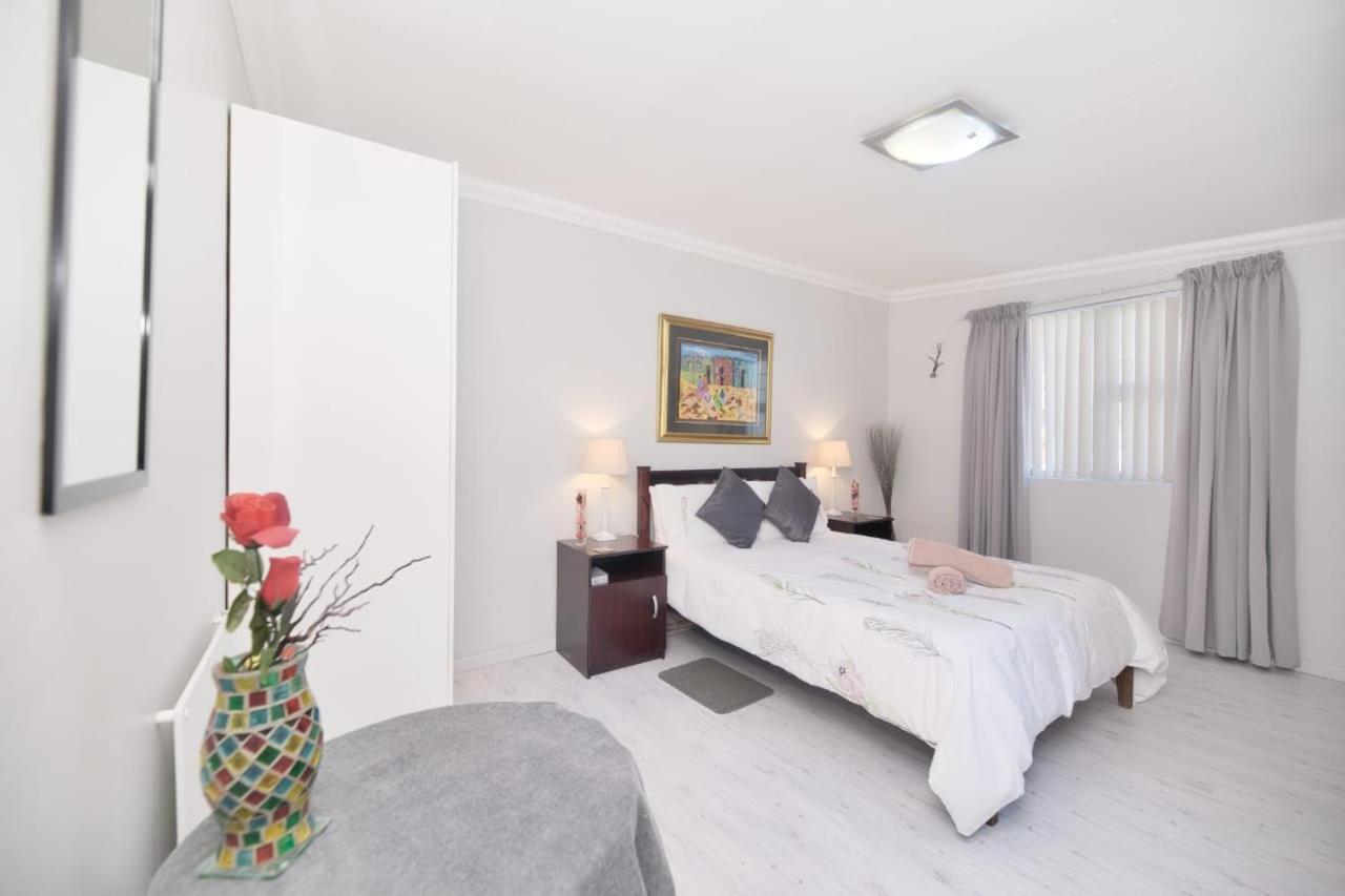 Redsky Self Catering Agulhas Apartman Kültér fotó